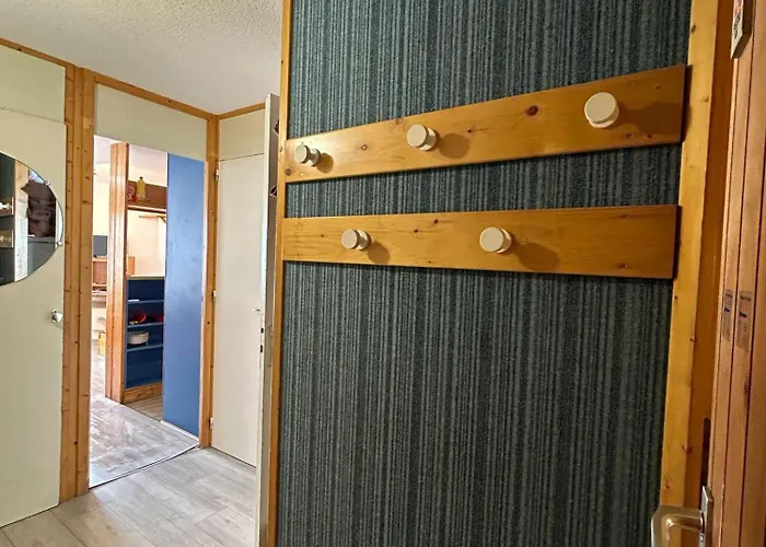 - Inout - 5 Beds Flat P-408 Apartment *